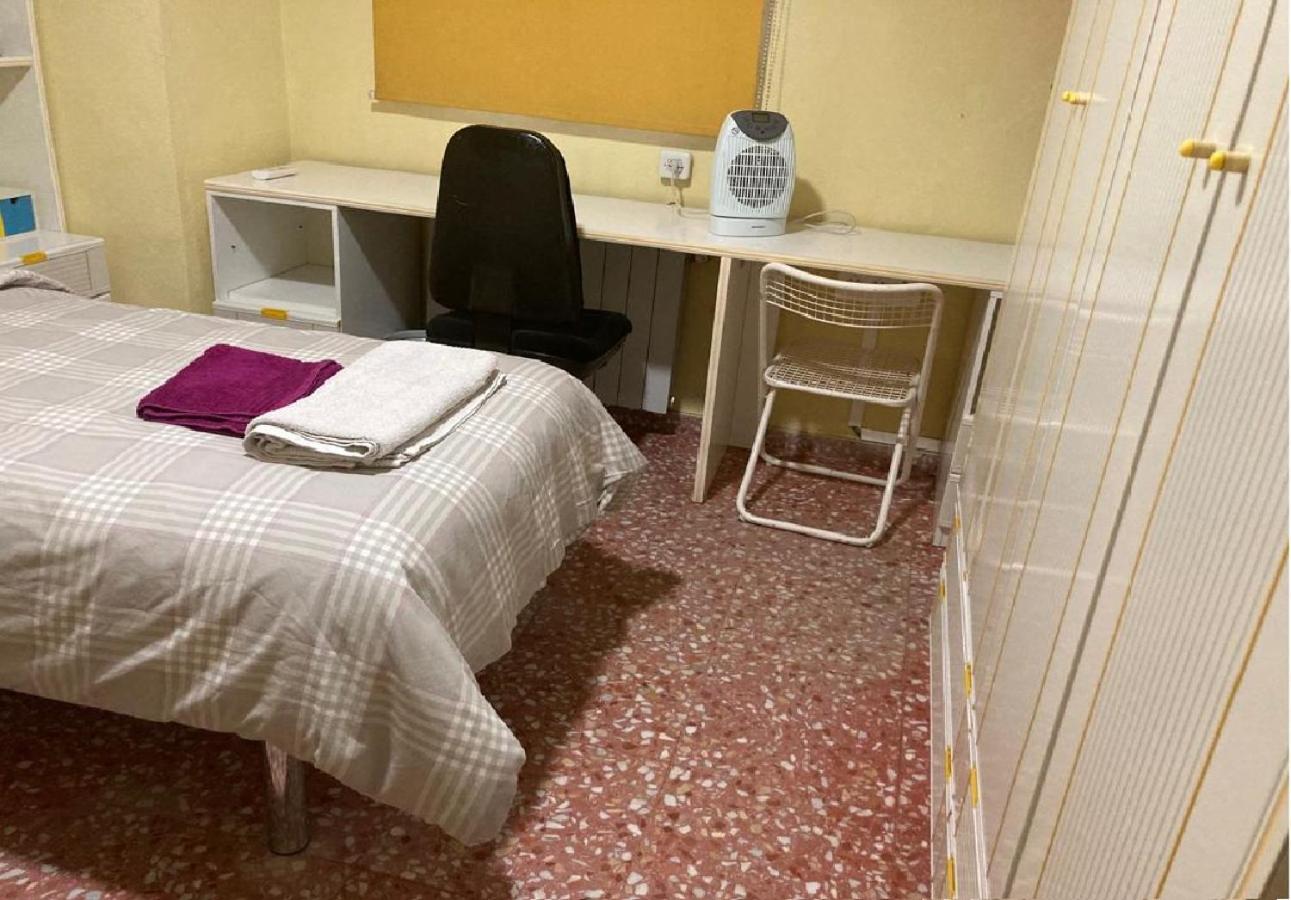 Habitacion En Casa Rural Particular El Palomar ビリェーナ 部屋 写真