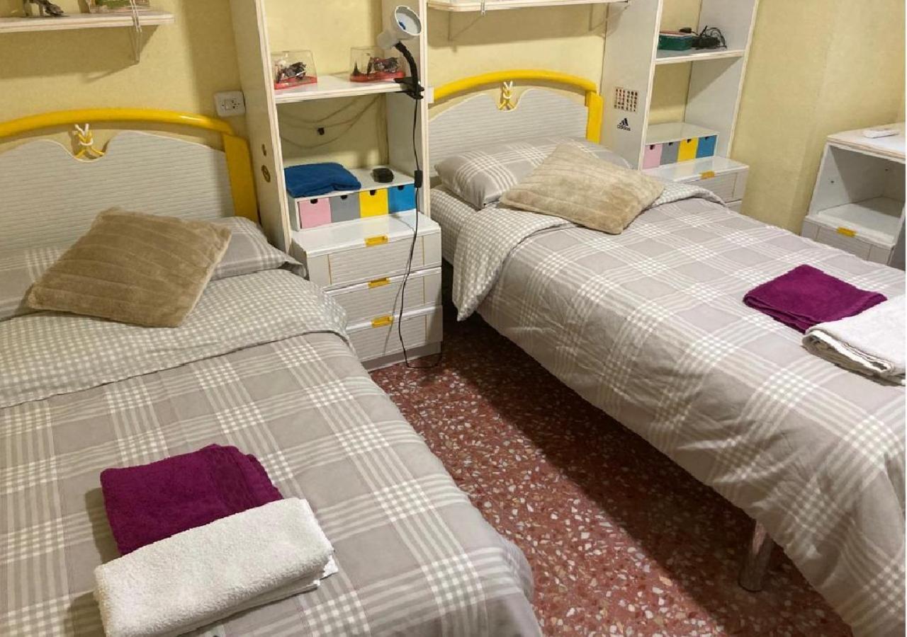 Habitacion En Casa Rural Particular El Palomar ビリェーナ 部屋 写真